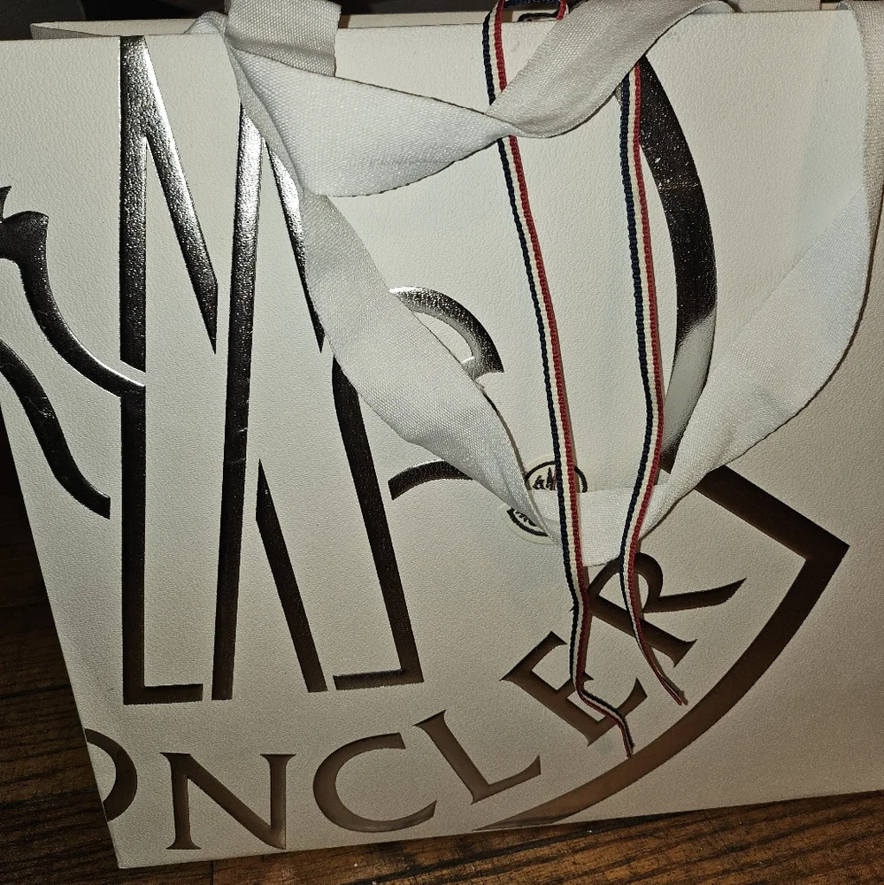 Bag - Picture 3 of 7